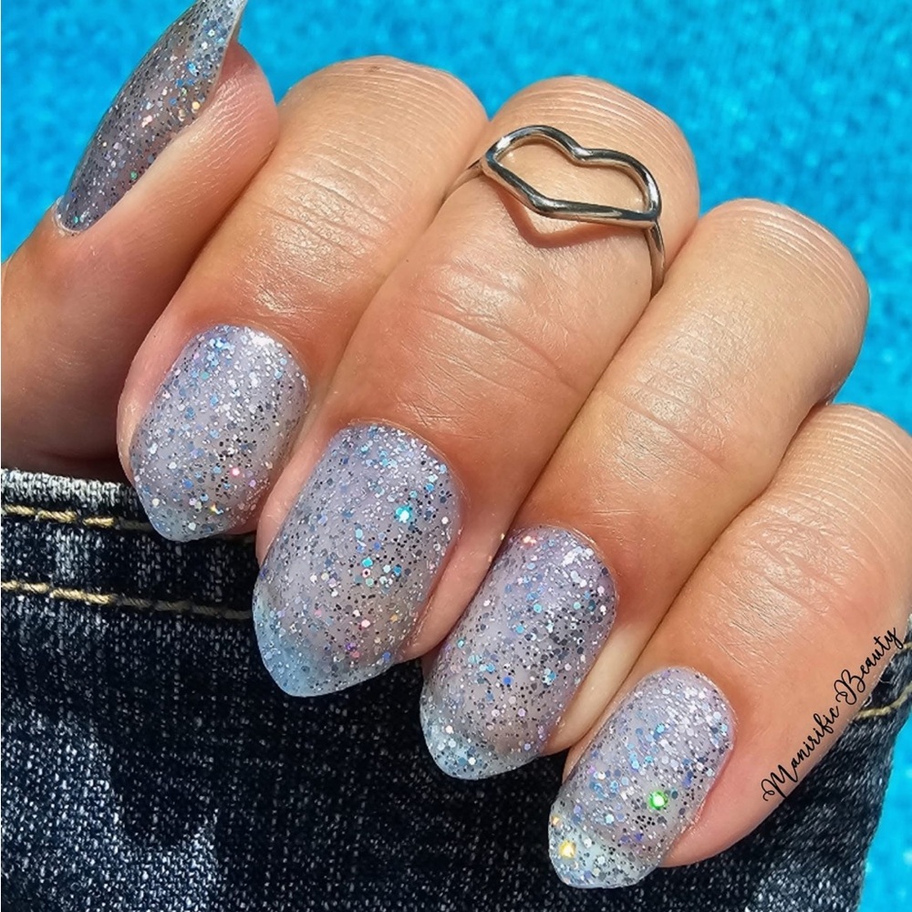 *Retired* Color Street: In the Spotlight | Blue Silver Sheer Winter Fall Spring